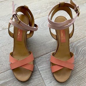 DEIMILLE Made in Italy Laila Wedges in Salmon Pink Size 36